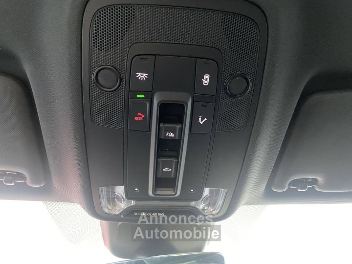 Audi Q3 35 TFSI 150 ch S tronic 7 S line - 39