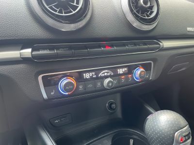 Audi A3 Sportback 30 TDI 116 S tronic 7 S Line / CARPLAY / SIEGES CHAUFFANTS   - 31