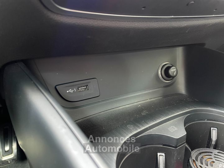 Audi A3 Sportback 30 TDI 116 S tronic 7 S Line / CARPLAY / SIEGES CHAUFFANTS - 33