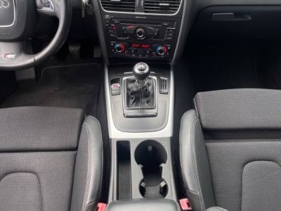 Audi A4 IV (B8) 20 TDI 143ch DPF S line Plus   - 15