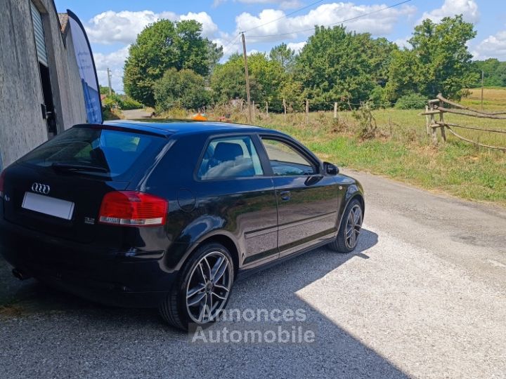 Audi A3 A3 V6 32 QUATTRO 250CV - 2