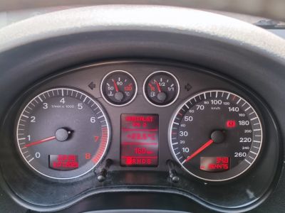 Audi A3 A3 V6 32 QUATTRO 250CV   - 14