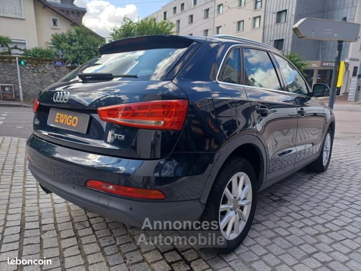 Audi Q3 20 TDI 140 AMBIENTE - 2