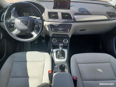 Audi Q3 20 TDI 140 AMBIENTE   - 3