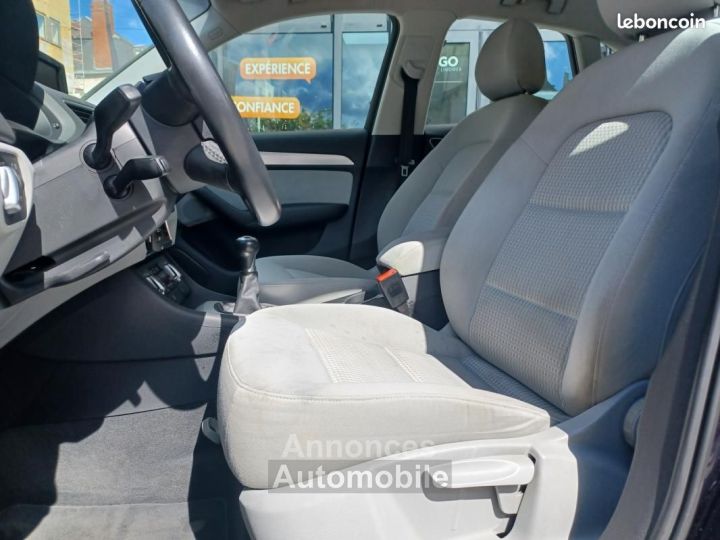 Audi Q3 20 TDI 140 AMBIENTE - 5