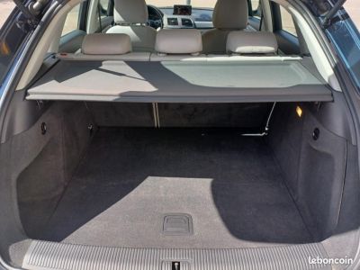 Audi Q3 20 TDI 140 AMBIENTE   - 11