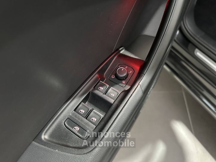 Audi A1 Sportback 30 TFSI 116 ch S tronic 7 S Line - 11