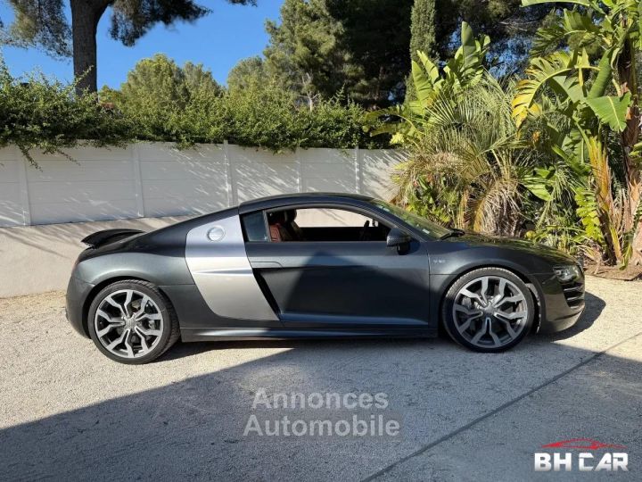 Audi R8 V10 52 FSI 525cv QUATTRO R-TRONIC - 4