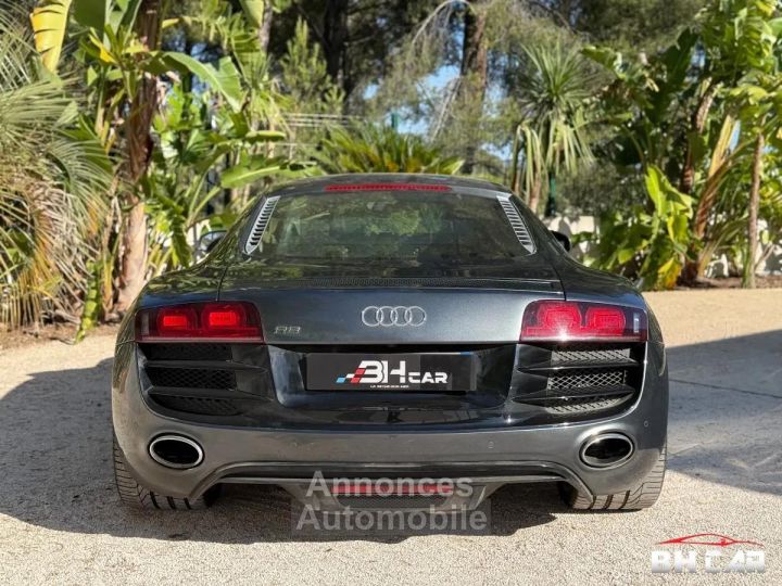 Audi R8 V10 52 FSI 525cv QUATTRO R-TRONIC - 6