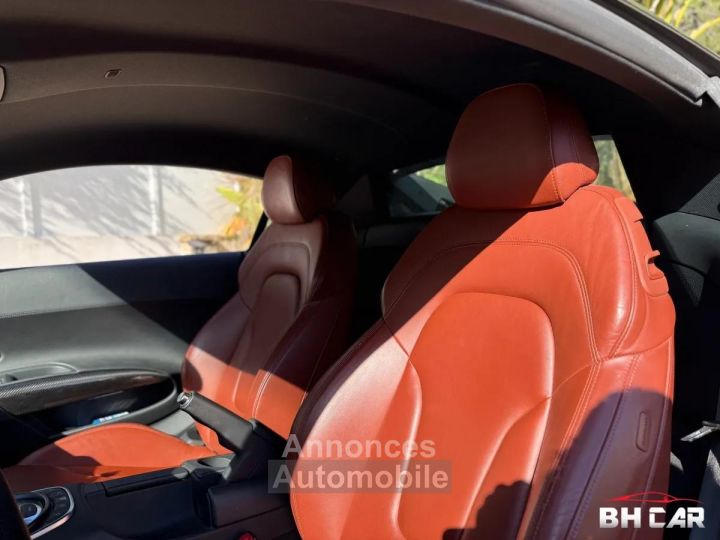Audi R8 V10 52 FSI 525cv QUATTRO R-TRONIC - 12