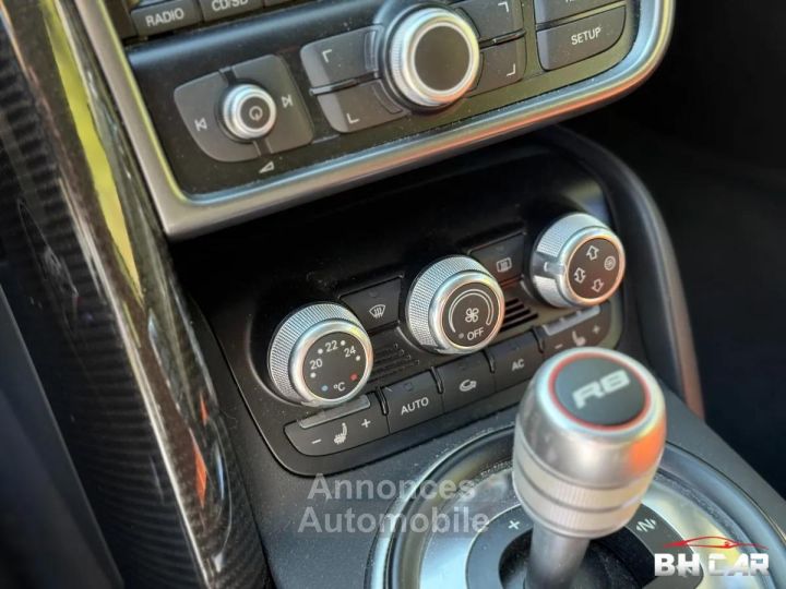 Audi R8 V10 52 FSI 525cv QUATTRO R-TRONIC - 18