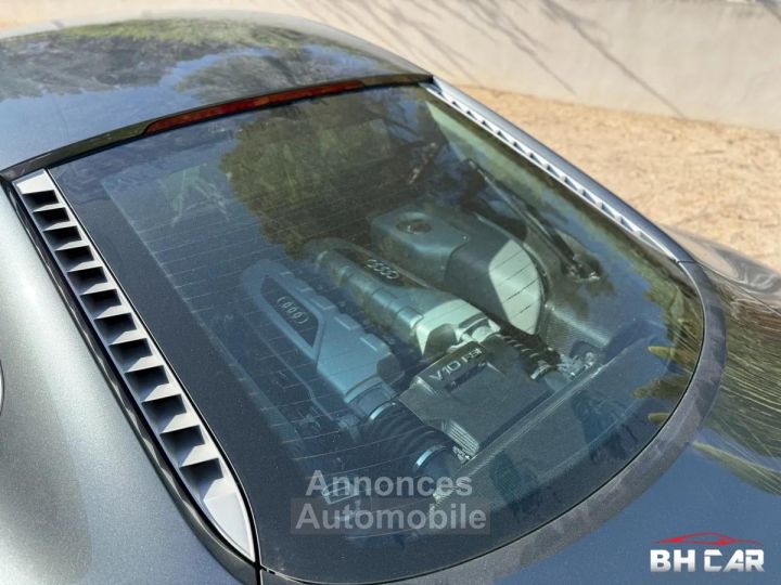 Audi R8 V10 52 FSI 525cv QUATTRO R-TRONIC - 24