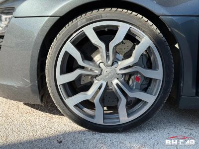 Audi R8 V10 52 FSI 525cv QUATTRO R-TRONIC   - 25