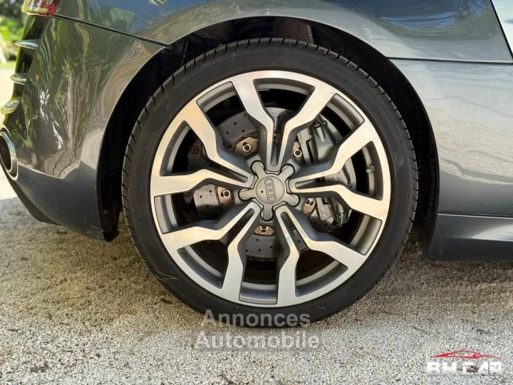 Audi R8 V10 52 FSI 525cv QUATTRO R-TRONIC - 26