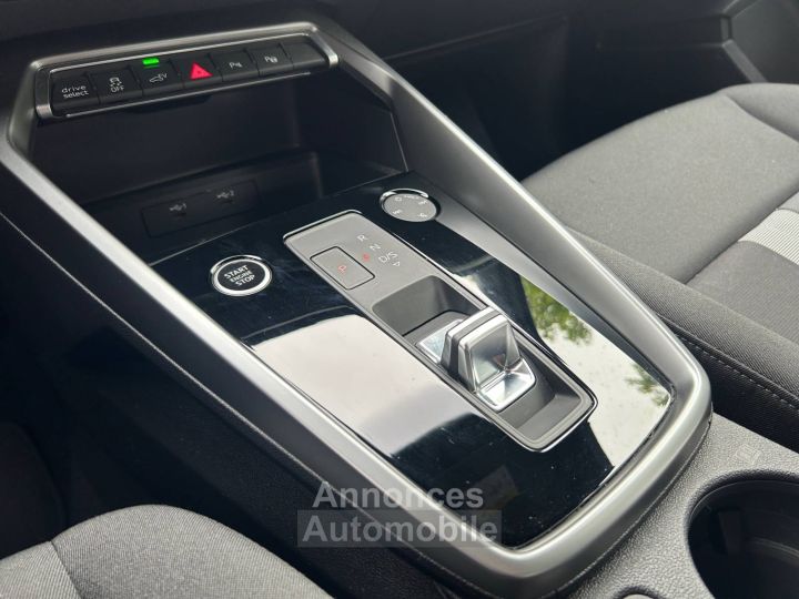 Audi A3 Sportback 40 TFSIe 204 S tronic 6 Design - 25