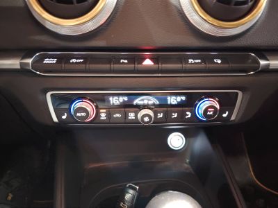 Audi A3 III 20 TDI 150ch FAP S Line S tronic 6   - 19