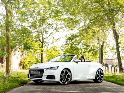 Audi TT RS Cabrio 18 TFSI S tronic Line Cognac Seats   - 3