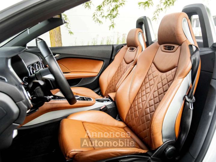 Audi TT RS Cabrio 18 TFSI S tronic Line Cognac Seats - 8