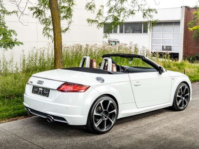 Audi TT RS Cabrio 18 TFSI S tronic Line Cognac Seats   - 12