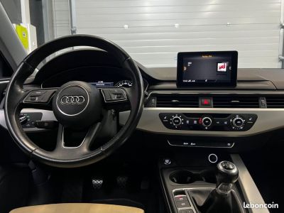 Audi A4 Avant 20 TDI ULTRA SPORT 136cv PACK ROUES ETE EN PLUS NOIR BLEUTE   - 17