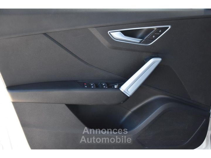 Audi Q2 14 TFSI COD - 150 - BV S-tronic  S Line PHASE 1 - 18