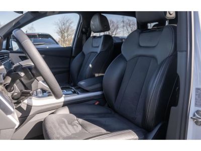Audi Q7 II (3) 30 60 TFSIe 490 Quattro Compétition Tiptronic 8 5 places   - 6