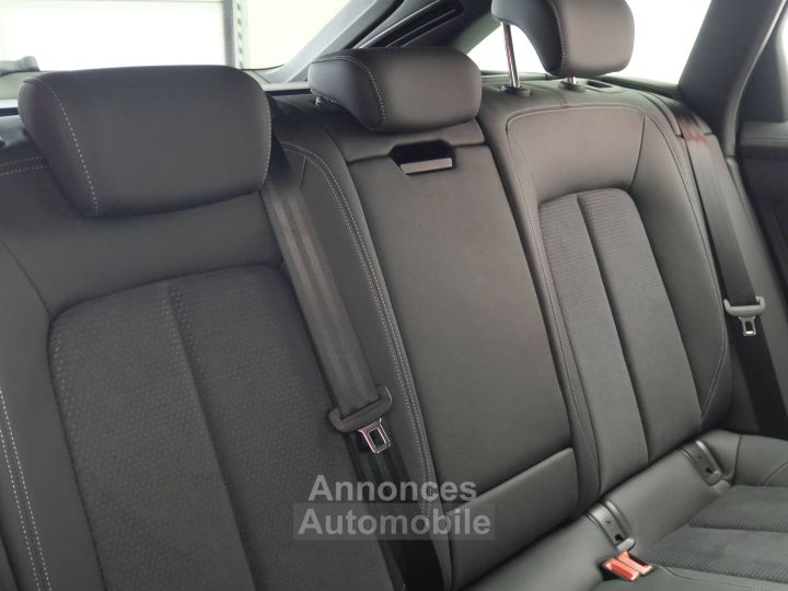 Audi A6 Avant 55 TFSIe 367 ch S tronic 7 Quattro Competition - 11