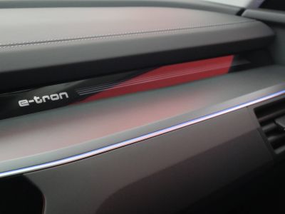 Audi Q8 E-TRON SPORTBACK e-tron Sportback 55 408 ch 114 kWh Quattro Avus   - 17