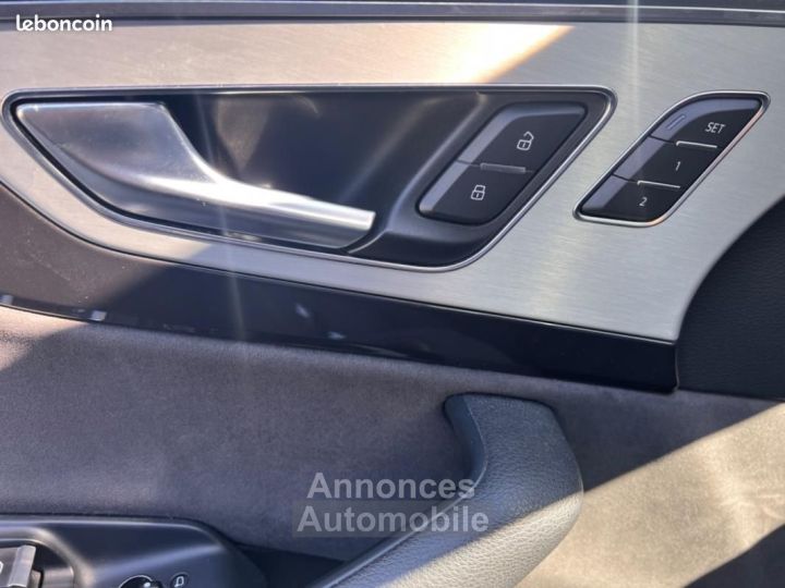 Audi Q7 30 TDI 270ch V6 S-LINE QUATTRO TOIT OUVRANT SIEGES CHAUFFANTS BVA - 18