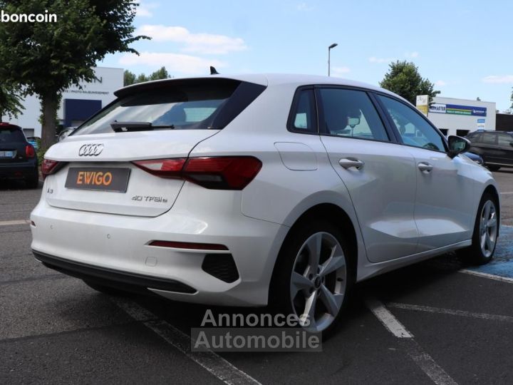 Audi A3 Sportback 40 TFSIE 204ch BUSINESS S-TRONIC BVA VIRTUAL COCKPIT CARPLAY - 2