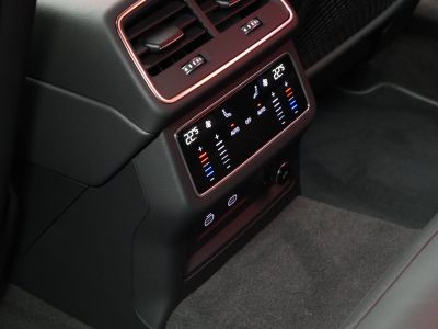 Audi A6 Avant 55 TFSIe 367 ch S tronic 7 Quattro Competition   - 7