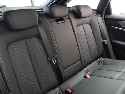 Audi A6 Avant 55 TFSIe 367 ch S tronic 7 Quattro Competition   - 10