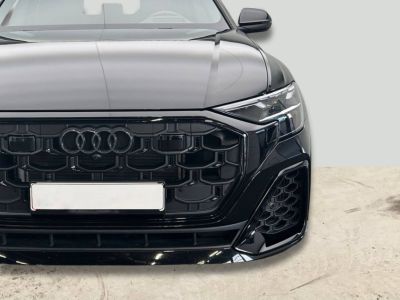 Audi Q8 60 TFSI e 490 Tiptronic 8 quattro Competition   - 4