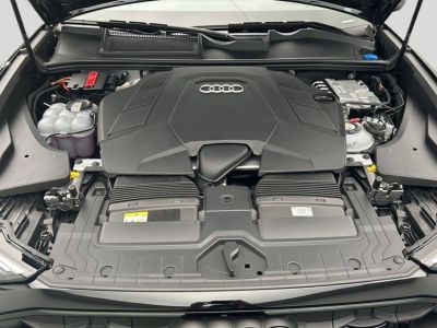 Audi Q8 60 TFSI e 490 Tiptronic 8 quattro Competition   - 16