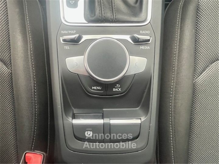 Audi Q2 30 TDI 116 S tronic 7 Sport - 16