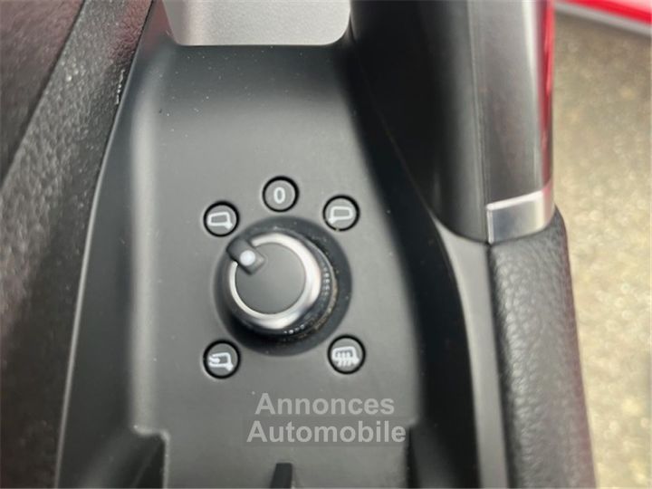 Audi Q2 30 TDI 116 S tronic 7 Sport - 21