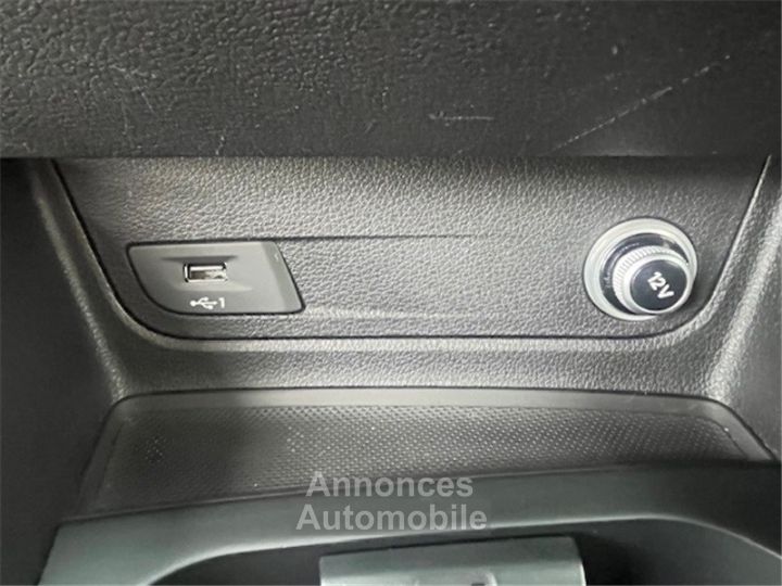 Audi Q2 30 TDI 116 S tronic 7 Sport - 25