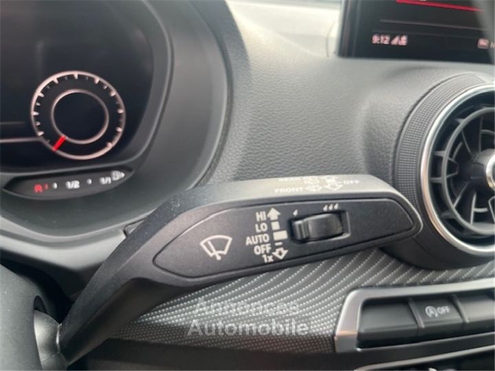 Audi Q2 30 TDI 116 S tronic 7 Sport - 29