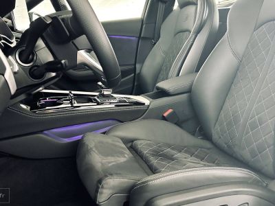 Audi A4 Avant 40 TDI 204 S tronic 7 S Edition   - 6