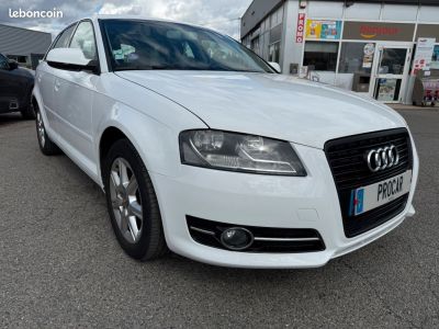 Audi A3 Sportback 18 TFSI 160 AMBIENTE 1ère MAIN   - 2
