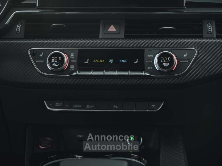Audi RS4 Avant 29 V6 TFSI Quattro 25 Years Edition - 22