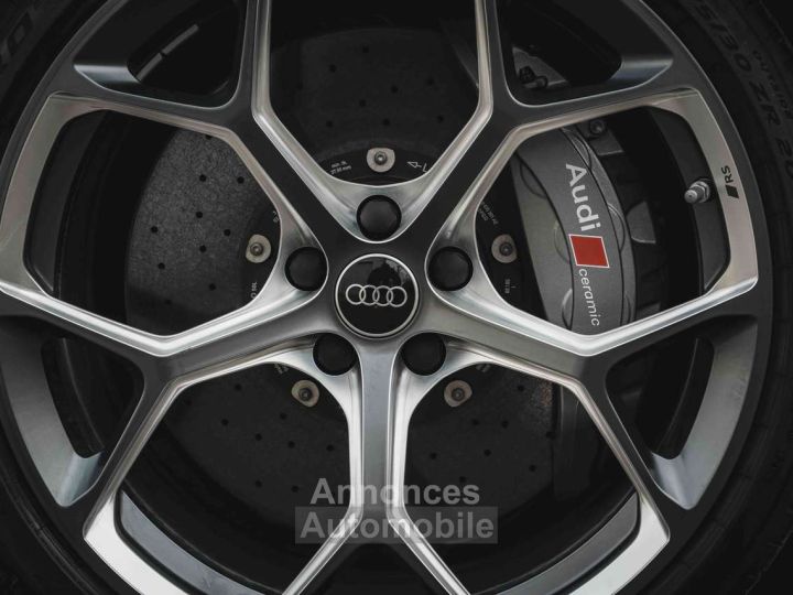 Audi RS4 Avant 29 V6 TFSI Quattro 25 Years Edition - 28