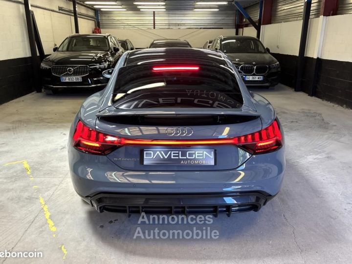 Audi e-tron GT 476 ch quattro 1e main Origine FR - 4