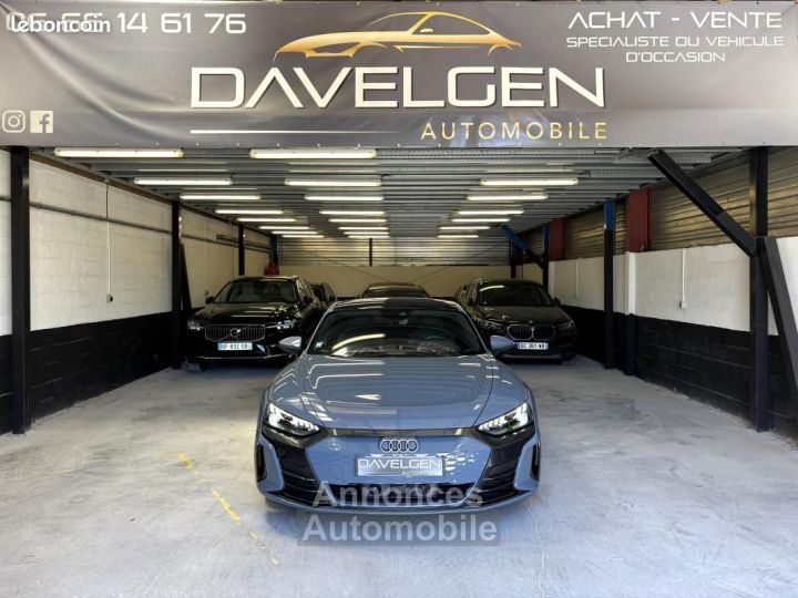 Audi e-tron GT 476 ch quattro 1e main Origine FR - 11