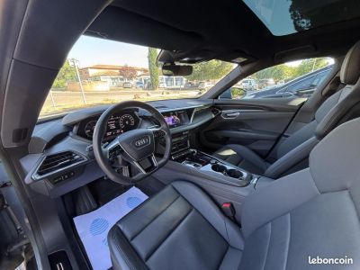 Audi e-tron GT 476 ch quattro 1e main Origine FR   - 15
