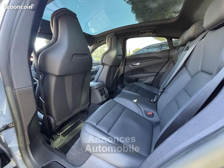 Audi e-tron GT 476 ch quattro 1e main Origine FR - 18
