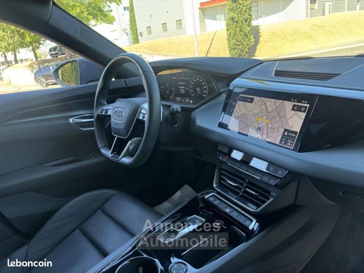 Audi e-tron GT 476 ch quattro 1e main Origine FR - 26