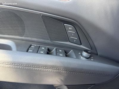 Audi e-tron GT 476 ch quattro 1e main Origine FR   - 30