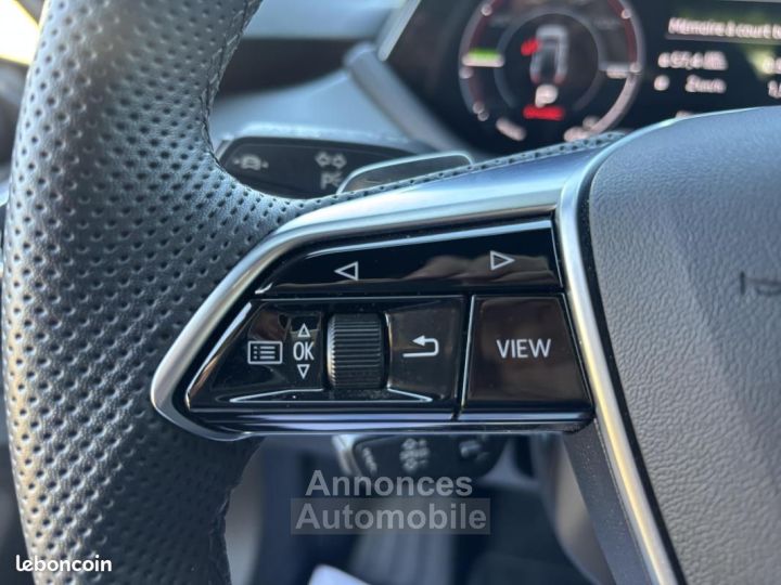 Audi e-tron GT 476 ch quattro 1e main Origine FR - 32