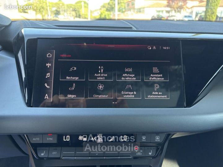 Audi e-tron GT 476 ch quattro 1e main Origine FR - 41